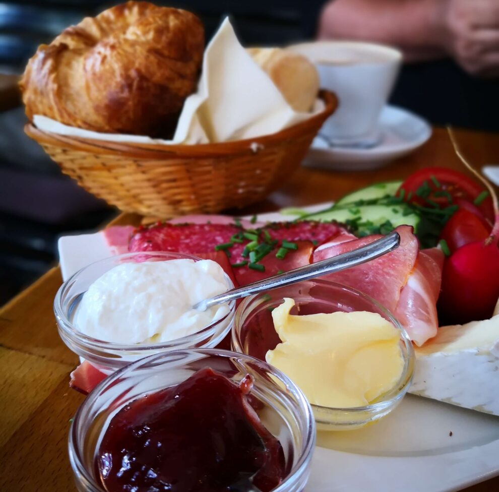 Eltern-Kind-Frühstück